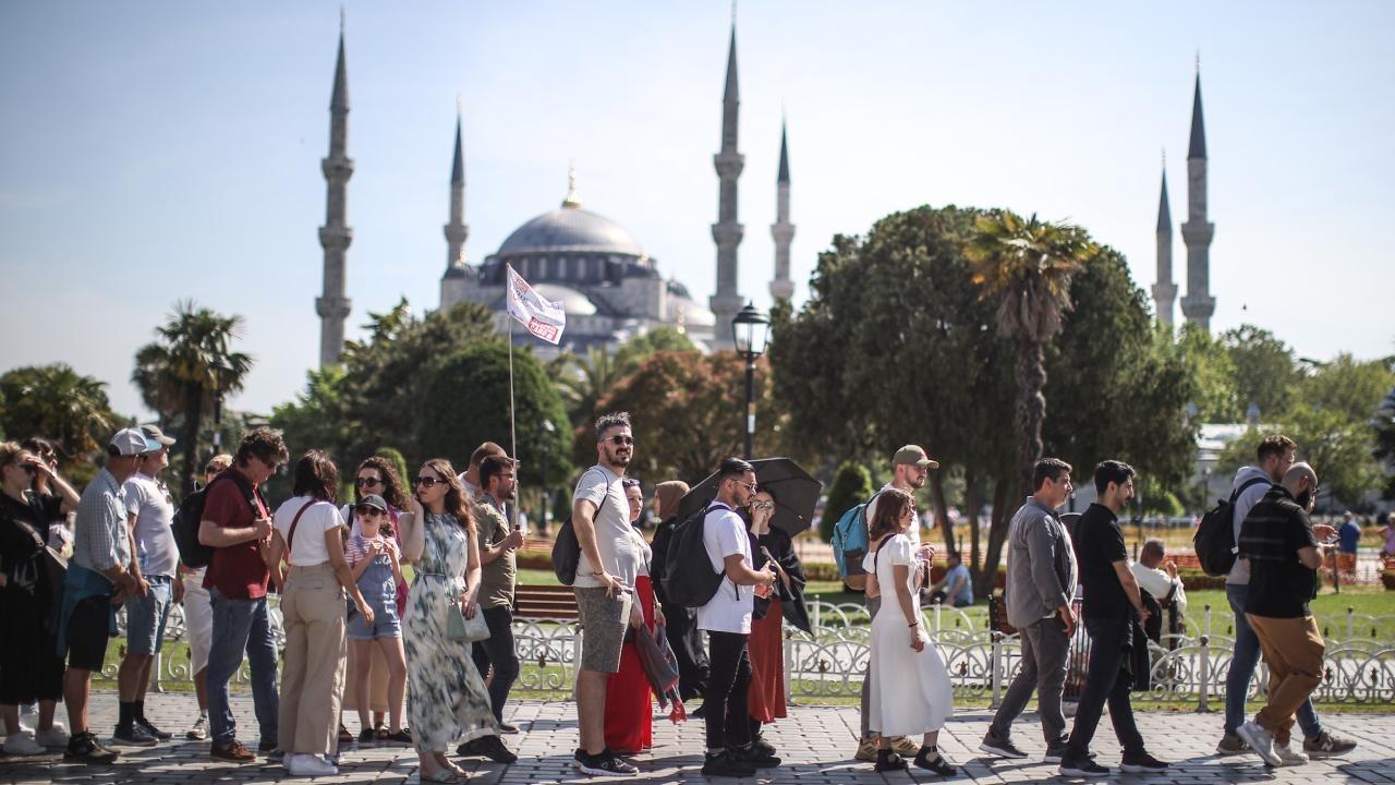 2023’te Türkiye’ye turist yağdı: Ruslar zirvede!