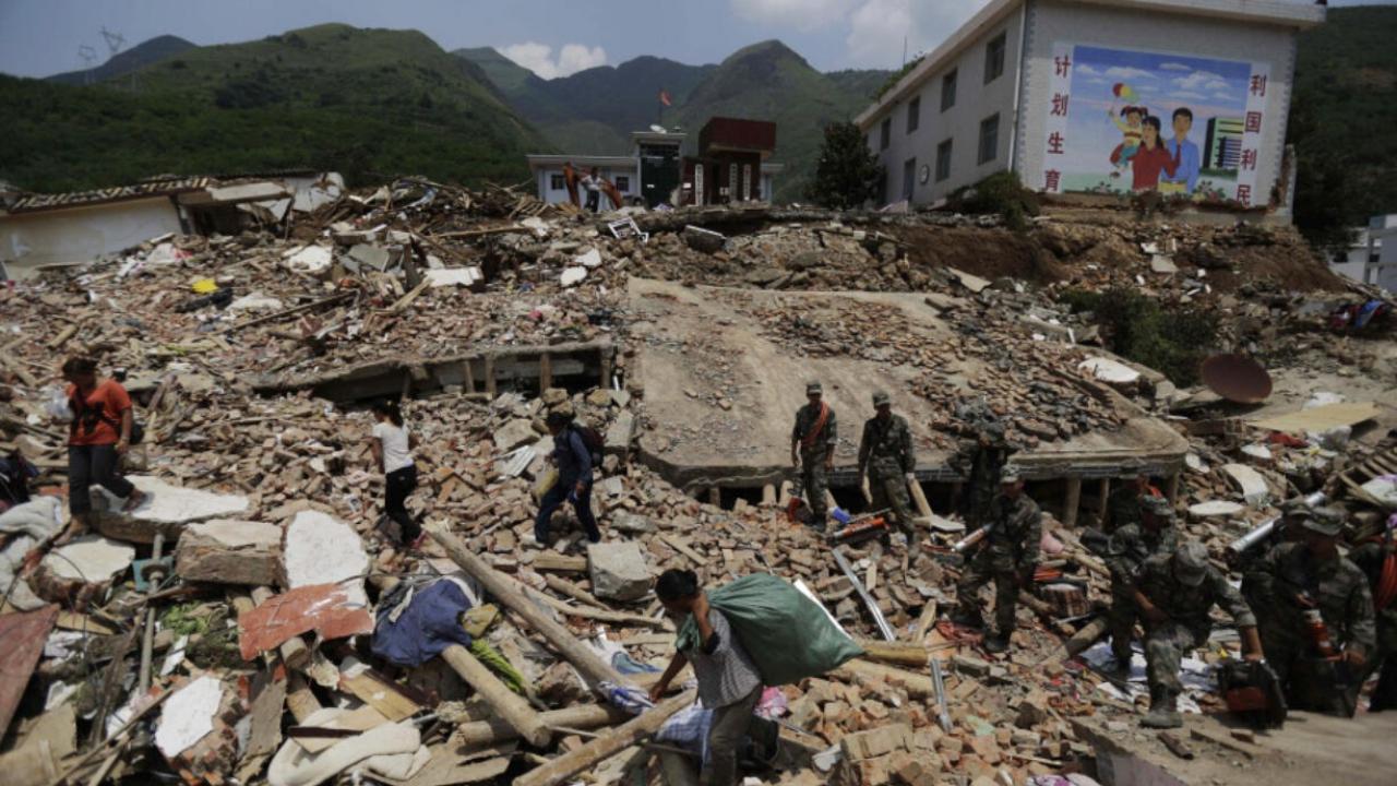 Çin’deki depremde ölü sayısı 148’e çıktı