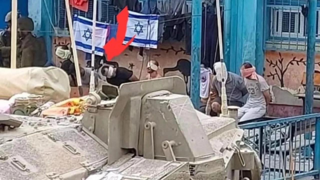 İsrailli askerler, Filistinli kardeşleri tankın önünde canlı kalkan olarak kullandı