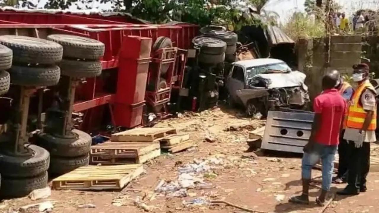 Nijerya’da kamyon yayaları ezdi: Onlarca ölü ve yaralı var